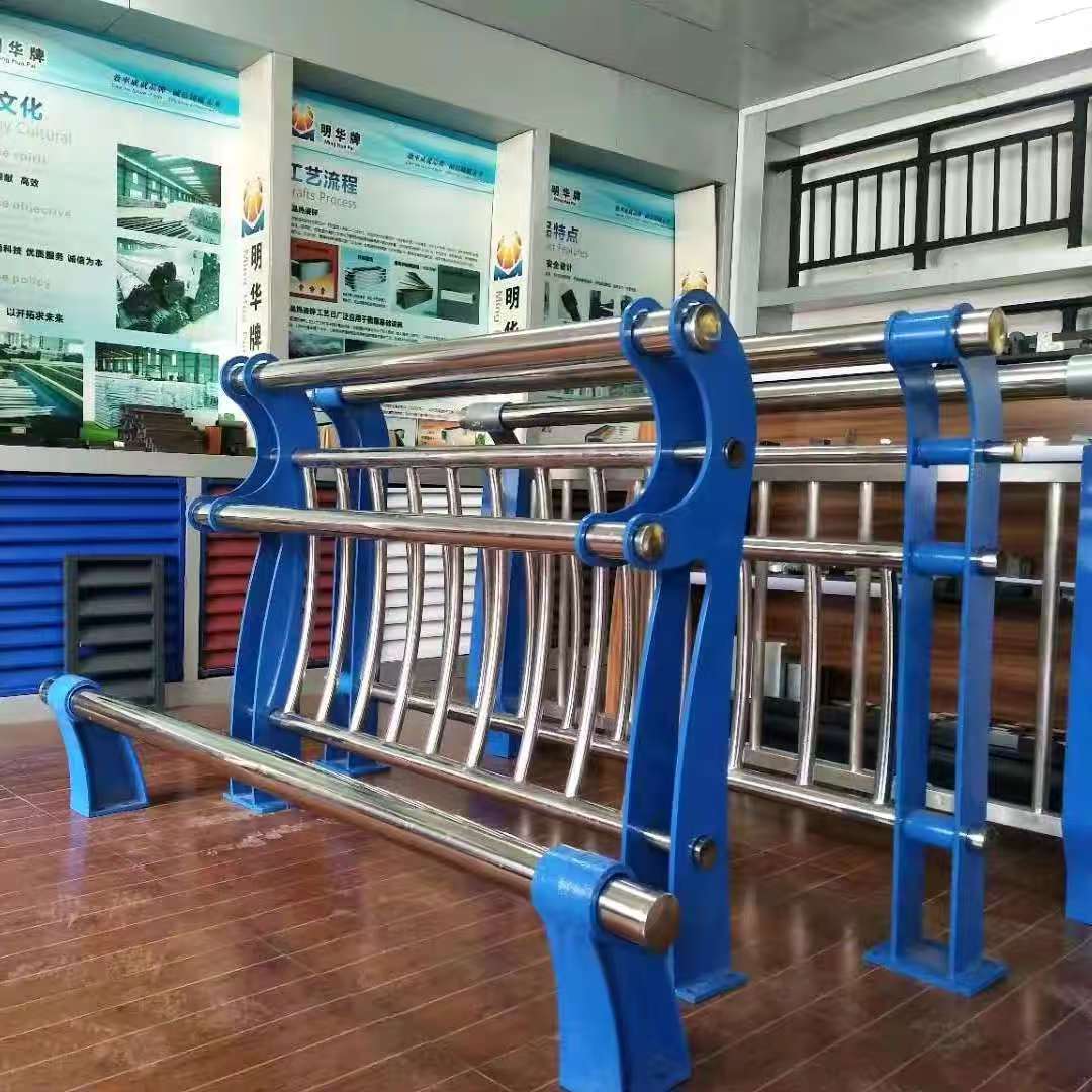 焦作市桥梁防撞护栏桥梁护栏 - 厂家